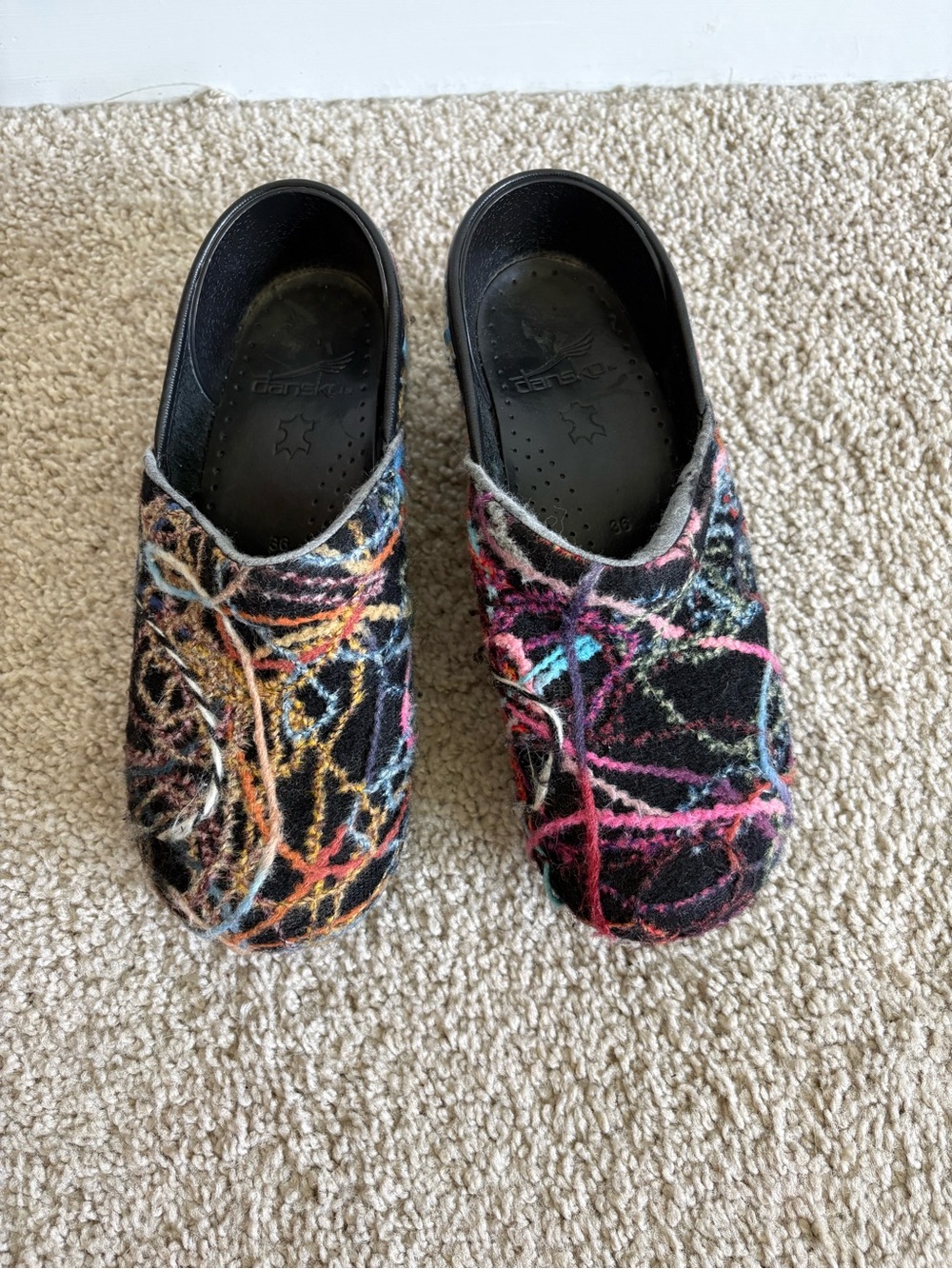 Dansko Artsy Wool Woven Clogs Women’s Size 36 Nursing Comfort Shoes Teacher Clog